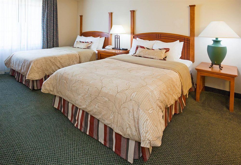 Staybridge - East By Ihg Hotel 3*