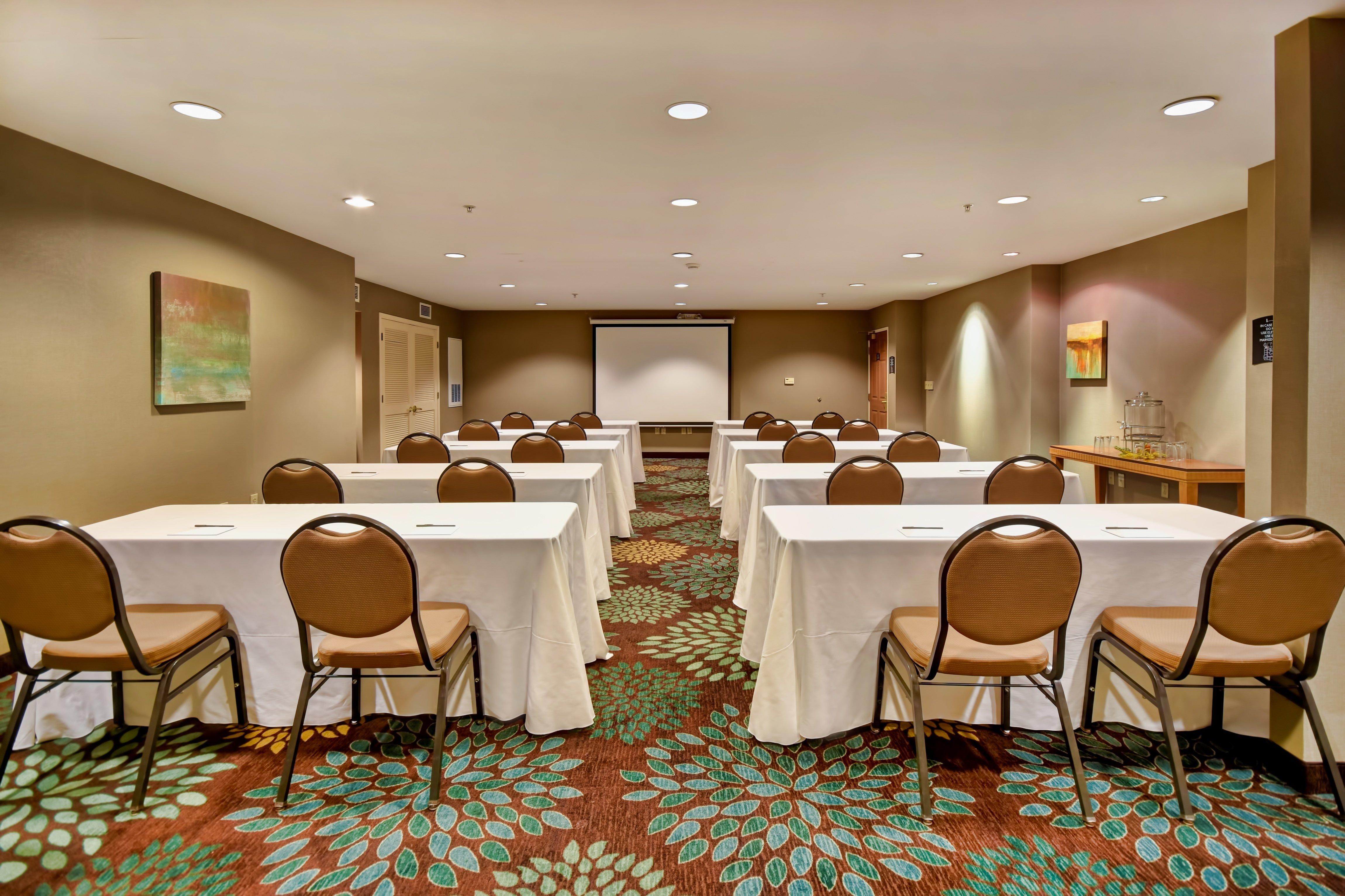 Staybridge - East By Ihg Hotel